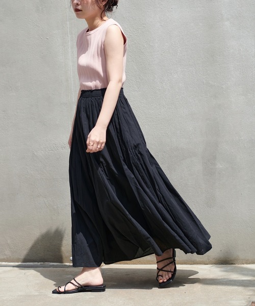 natural couture（ナチュラルクチュール）の「ギャザーフレアカラースカート（スカート・レディース・ブラック/パープル/カーキ/イエロー/ラベンダー・FREE）」の9枚目の写真