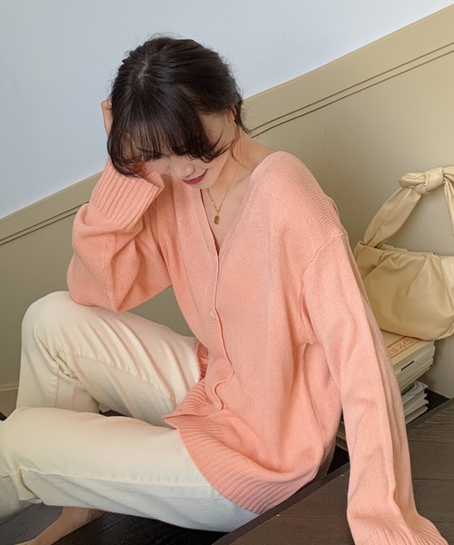 ABITOKYO(アビトーキョー)の「Vネックカーディガン(カーディガン/ボレロ・レディース・ブラック/パープル/グレー/ブルー/イエロー/ピンク/ライトグリーン・FREE)」の20枚目の写真