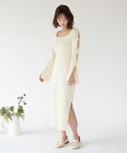 VRIA CHARME（バリアシャルム）の「スリットカットリボンドレス/ワンピース（ワンピース・レディース・ベージュ/ブラック・FREE）」の15枚目の写真