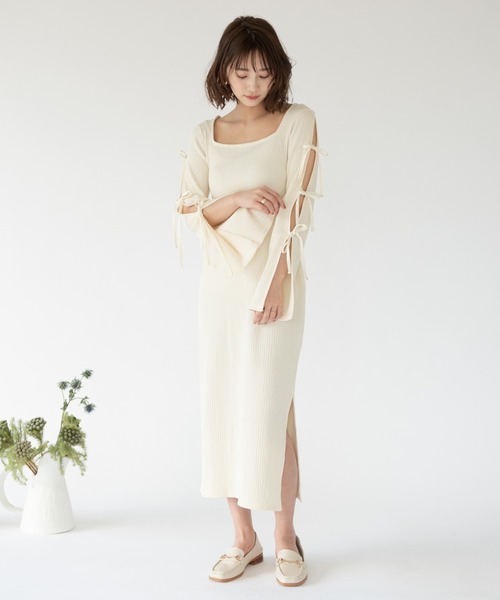 VRIA CHARME（バリアシャルム）の「スリットカットリボンドレス/ワンピース（ワンピース・レディース・ベージュ/ブラック・FREE）」の14枚目の写真