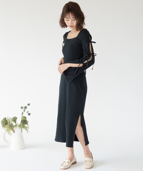 VRIA CHARME（バリアシャルム）の「スリットカットリボンドレス/ワンピース（ワンピース・レディース・ベージュ/ブラック・FREE）」の10枚目の写真