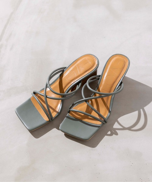 EVOL(イーボル)の「スクエアトゥサンダル(サンダル・レディース・ブラック/グレー・S/M/L)」の17枚目の写真