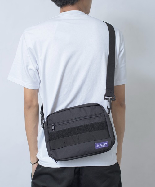GERRY(ジェリー)の「【GERRY】スクエアミニショルダー R1177 YMY ※(ショルダーバッグ・メンズ・ベージュ/ブラック・FREE)」の17枚目の写真