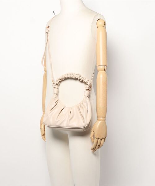yuue' ( wear )（ユーイ）の「2wayレザーギャザーハンドバッグ ショルダーバッグ（ハンドバッグ・レディース・ベージュ/ライトブルー・FREE）」の22枚目の写真