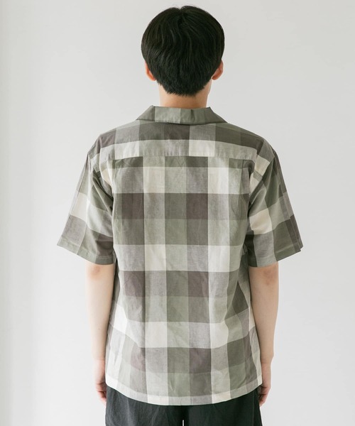 URBAN RESEARCH DOORS(アーバンリサーチドアーズ)の「ブロックチェックオープンカラーシャツ(シャツ/ブラウス・メンズ・ブラウン/グレー/カーキ・40/38)」の7枚目の写真
