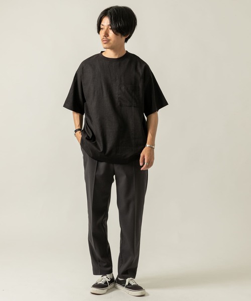 ITEMS URBANRESEARCH（アイテムズ アーバンリサーチ）の「『セットアップ着用可能』麻レーヨン ストレッチ半袖プルオーバー（Tシャツ/カットソー・メンズ・ブラック/カーキ/ピンク/ベージュ・LARGE/MEDIUM）」の2枚目の写真