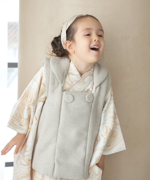 utatane(ウタタネ)の「七五三3歳用被布コート9点セット ひよこ商店(着物・キッズ・アイボリー・85-100cm)」の1枚目の写真