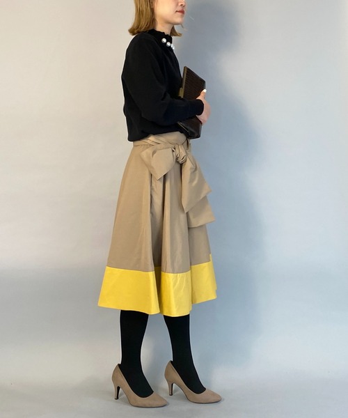 PICCIN（ピッチン）の「衿タックビッグパール付ニット（ニット/セーター・レディース・ブラック/オフホワイト/ピンクベージュ・M）」の12枚目の写真