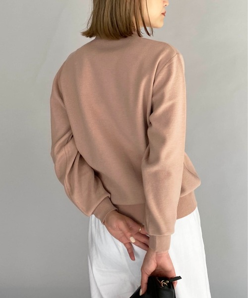 PICCIN（ピッチン）の「衿タックビッグパール付ニット（ニット/セーター・レディース・ブラック/オフホワイト/ピンクベージュ・M）」の17枚目の写真