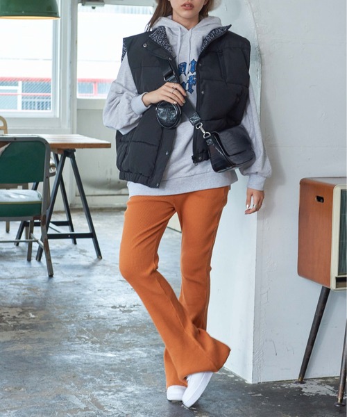 WEGO（ウィゴー）の「WEGO/ボリュームスリーブプルパーカー（パーカー・レディース・ダークグリーン/ネイビー/オートミール・FREE）」の4枚目の写真