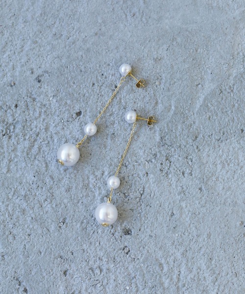 Birthday room（バースデイルーム）の「さり気なく個性をプラス。ドロップパールピアス（ピアス（両耳用）・レディース・ゴールド・FREE）」の11枚目の写真