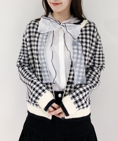 Loueme（ルエム）の「チェック柄パイピングニットカーディガン（カーディガン/ボレロ・レディース・ベージュ/ブラック・FREE）」の4枚目の写真