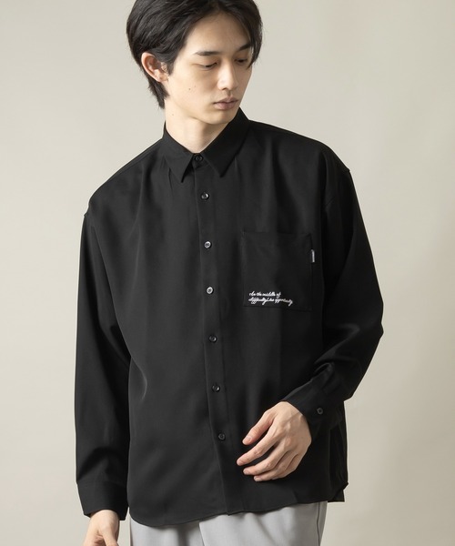 SlashDate(スラッシュデイト)の「ナチュラルストレッチ バックフォトプリント&バック刺繍トロミシャツ(シャツ/ブラウス・メンズ・ホワイト/ブラック/ブラック系その他/ブラック系その他2・M/L)」の9枚目の写真