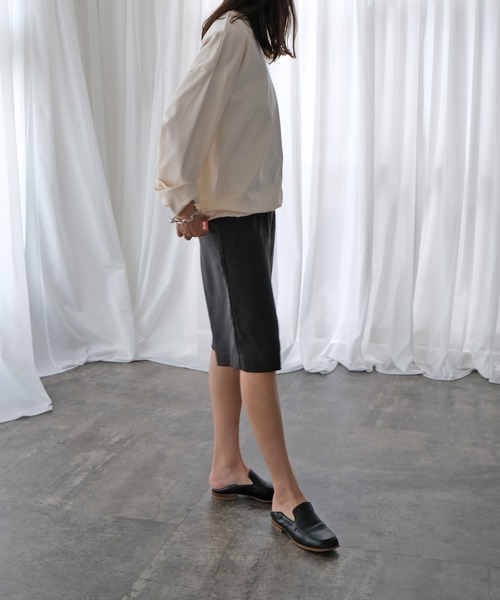 AKTE（アクテ）の「ヘムギャザープルオーバー（Tシャツ/カットソー・レディース・ブラック/オフホワイト/ブルー・FREE）」の6枚目の写真