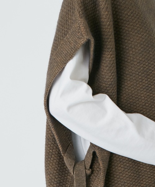 RIVE DROITE（リヴドロワ）の「コーデにアクセントをつけてくれる　カノコ編2wayニットベスト（ニット/セーター・レディース・ブラウン・FREE）」の18枚目の写真