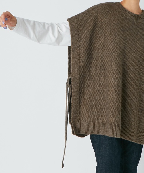 RIVE DROITE（リヴドロワ）の「コーデにアクセントをつけてくれる　カノコ編2wayニットベスト（ニット/セーター・レディース・ブラウン・FREE）」の16枚目の写真