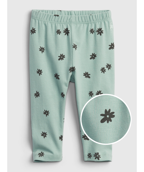 GAP(ギャップ)の「オーガニックコットン ブラナンフェイバリット プリント レギンス (ベビー)(レギンス/スパッツ・キッズ・ホワイト系その他/イエロー/ネイビー/グリーン・6-12 M/18-24M/3-6M/12-18 M/0-3M/12-18M/6-12M)」の2枚目の写真