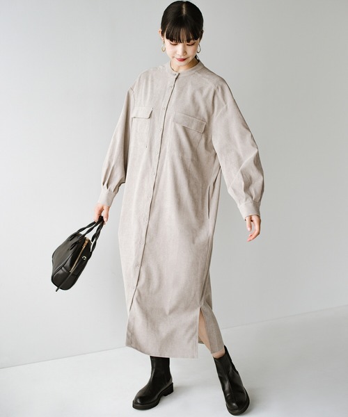 haco!（ハコ）の「さっと着てコーデが完成！楽ちんに秋冬気分高まる　羽織りにも便利なコーデュロイワンピース（ワンピース・レディース・ライトグレー/キャメル・SMALL/MEDIUM/LARGE/X-LARGE）」の10枚目の写真