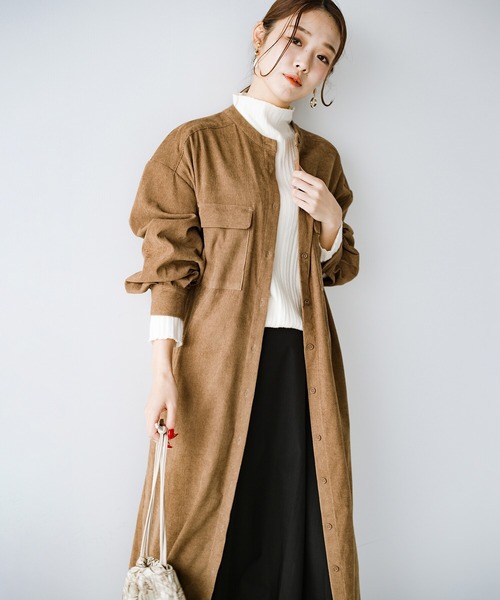 haco!（ハコ）の「さっと着てコーデが完成！楽ちんに秋冬気分高まる　羽織りにも便利なコーデュロイワンピース（ワンピース・レディース・ライトグレー/キャメル・SMALL/MEDIUM/LARGE/X-LARGE）」の21枚目の写真