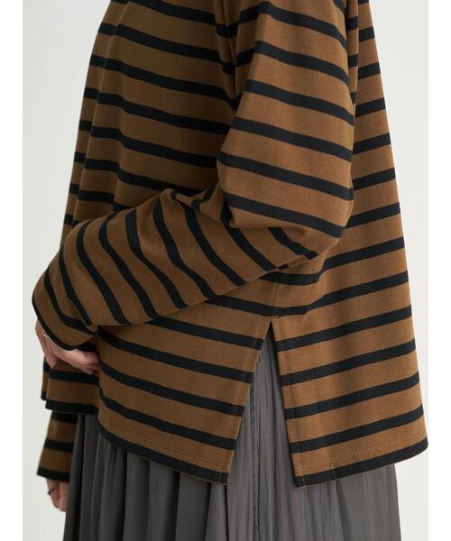 earth music&ecology（アースミュージックアンドエコロジー）の「パネルボーダーカットプルオーバー　＊（Tシャツ/カットソー・レディース・チャコールグレー/ネイビー/グリーン/モカ・FREE）」の12枚目の写真