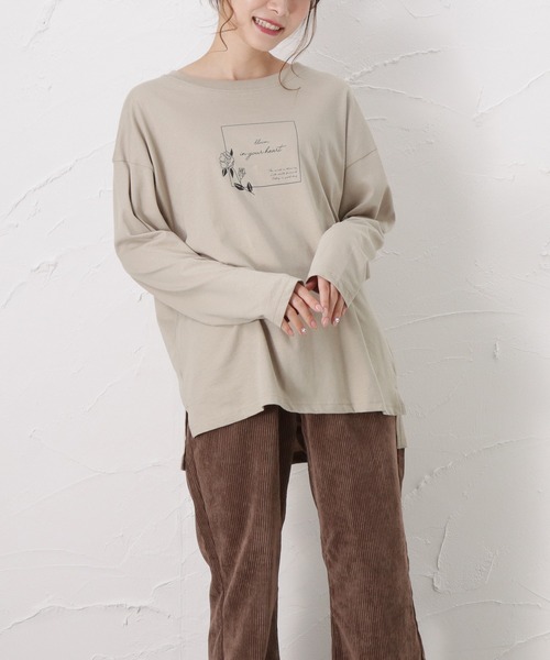 Mac-House(マックハウス)の「フラワープリントロングスリーブTシャツ(Tシャツ/カットソー・レディース・ホワイト/ベージュ/オレンジ・M/L)」の2枚目の写真