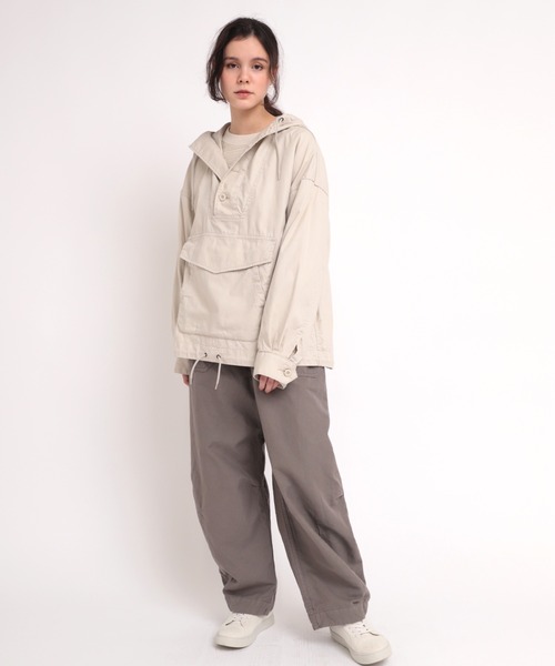 RNA-N（アールエヌエーエヌ）の「J1996 オックスアノラックパーカー（マウンテンパーカー・レディース・オリーブ/ナチュラル・MEDIUM）」の13枚目の写真