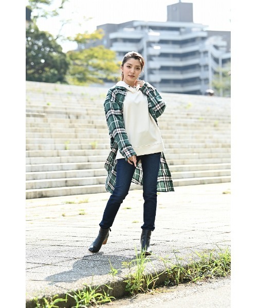 NAVY(ネイビー)の「ストレッチ スキニーパンツ(その他パンツ・レディース・ブラック/ダークブルー/ワンウォッシュ/ライトインディゴブルー/ライトブルー/ブラック系1・S/L/XS/M)」の21枚目の写真
