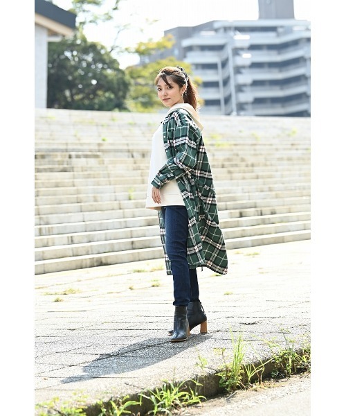 NAVY(ネイビー)の「ストレッチ スキニーパンツ(その他パンツ・レディース・ブラック/ダークブルー/ワンウォッシュ/ライトインディゴブルー/ライトブルー/ブラック系1・S/L/XS/M)」の14枚目の写真
