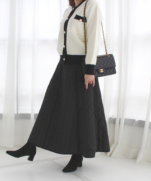 MODE ROBE（モードローブ）の「キルティングフレアスカート（スカート・レディース・ブラック/カーキ/アイボリー・FREE）」の22枚目の写真