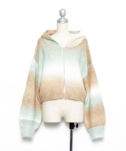 AS KNOW AS PINKY(アズノゥアズピンキー)の「ふわり色づきもけフーディ(パーカー・レディース・グレー系/ベージュ系/ブルー系・FREE)」の7枚目の写真