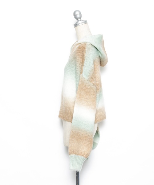 AS KNOW AS PINKY(アズノゥアズピンキー)の「ふわり色づきもけフーディ(パーカー・レディース・グレー系/ベージュ系/ブルー系・FREE)」の5枚目の写真