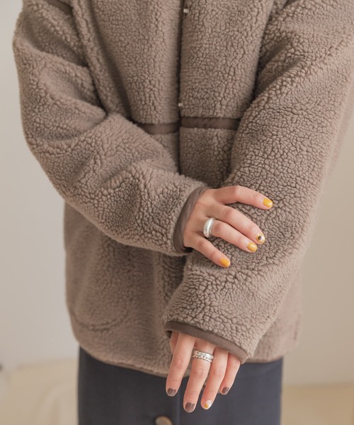 ITEMS URBANRESEARCH(アイテムズ アーバンリサーチ)の「ボアパイピングジャケット(その他アウター・レディース・ブラウン/グレー/オフホワイト・FREE)」の7枚目の写真
