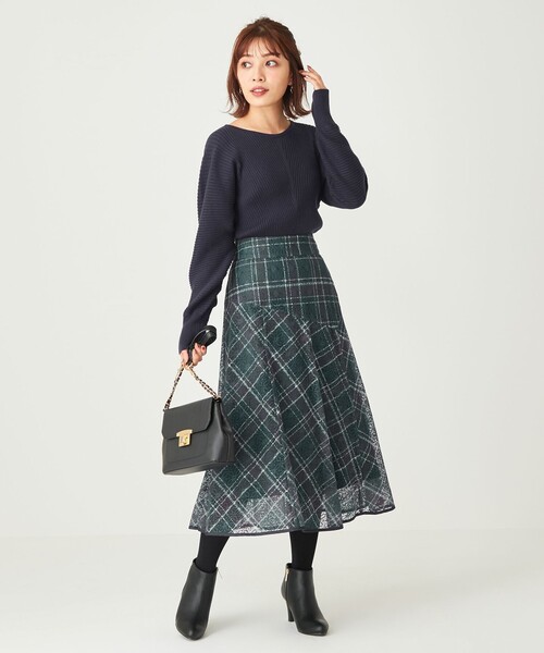 ANY SIS(エニィスィス)の「【洗える】アレンジRIB ニット(ニット/セーター・レディース・ライトグレー系/ネイビー系/黄土色系/レッド系・2)」の9枚目の写真