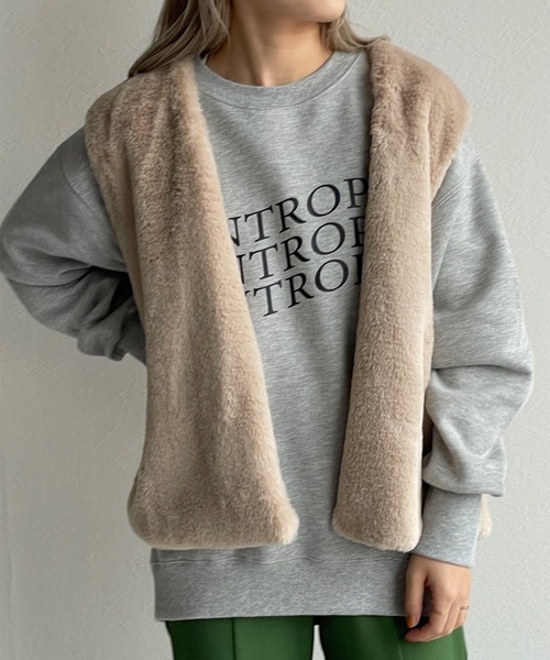 w closet(ダブルクローゼット)の「プリントスエットクルーBIGプルオーバー(スウェット・レディース・トップグレー/スモークグレー/スミクロ・FREE)」の2枚目の写真