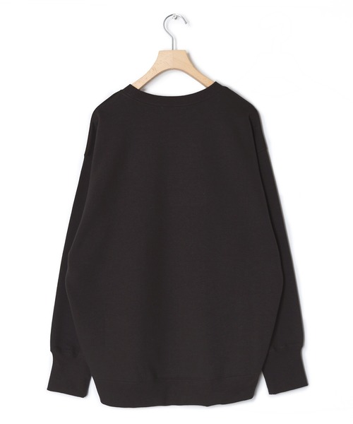 w closet(ダブルクローゼット)の「プリントスエットクルーBIGプルオーバー(スウェット・レディース・トップグレー/スモークグレー/スミクロ・FREE)」の4枚目の写真