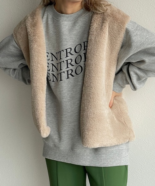 w closet(ダブルクローゼット)の「プリントスエットクルーBIGプルオーバー(スウェット・レディース・トップグレー/スモークグレー/スミクロ・FREE)」の12枚目の写真