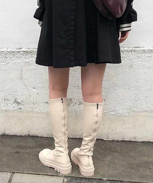Casselini（キャセリーニ）の「Casselini(キャセリーニ)ロングブーツ（ブーツ・レディース・ホワイト/ブラック・S/M/L）」の3枚目の写真