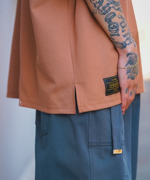 Subciety(サブサエティ)の「BIG SILHOUETTE RUGGER SHIRT(Tシャツ/カットソー・メンズ・オレンジ/ブルー/カーキ/ブラック・MEDIUM/LARGE/X-LARGE)」の14枚目の写真