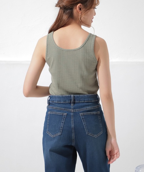 Honeys（ハニーズ）の「針抜きテレコタンクトップ（タンクトップ・レディース・ブラック/ベージュ/カーキ/サックスブルー/アイボリー/モカ/レッド系その他/ブルー/ピンク・LL/S/M/L）」の12枚目の写真