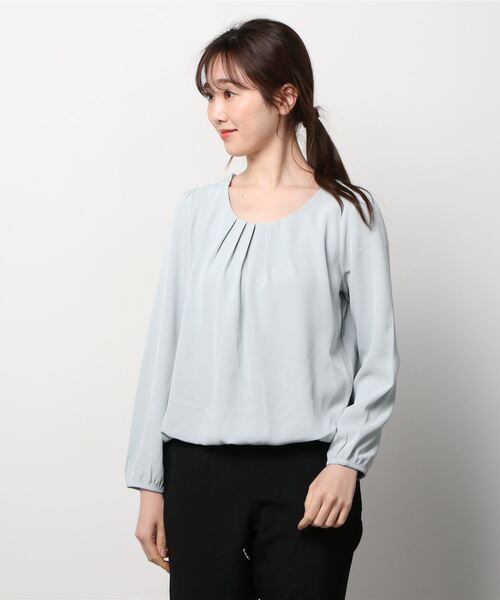 TRUDEA（トルディア）の「タックバルーンブラウス（ビジネスシャツ・レディース・ライトグレー/ホワイト/ネイビー・SMALL/LARGE/MEDIUM）」の7枚目の写真