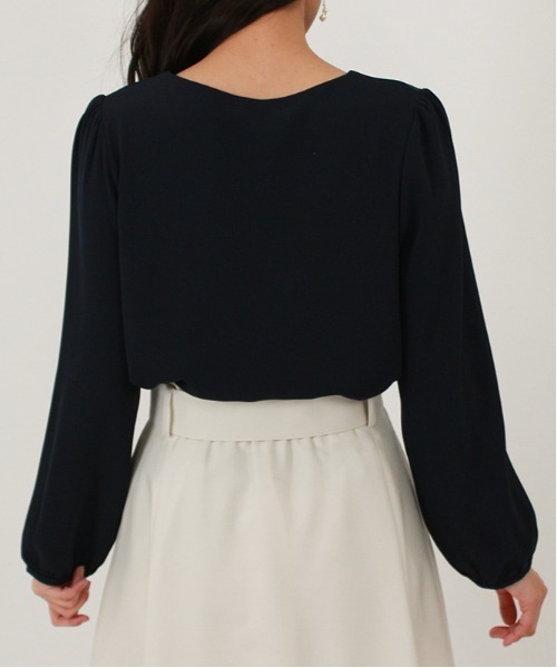 TRUDEA（トルディア）の「タックバルーンブラウス（ビジネスシャツ・レディース・ライトグレー/ホワイト/ネイビー・SMALL/LARGE/MEDIUM）」の17枚目の写真