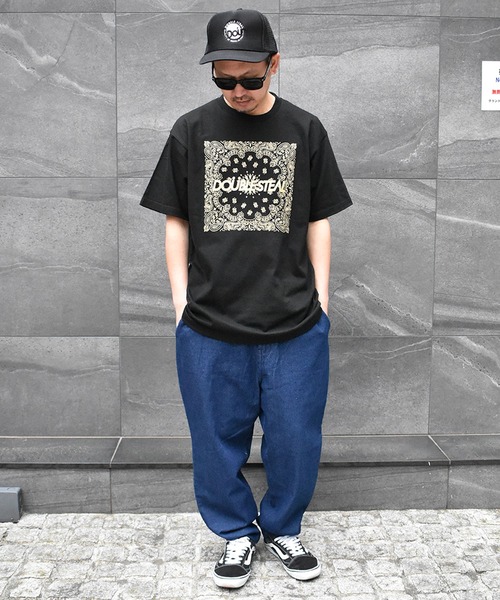 DOUBLE STEAL（ダブルスティール）の「BIG Paisley　Tシャツ（Tシャツ/カットソー・メンズ・ホワイト×ブルー/ブラック×ブルー/ホワイト×イエロー/ブラック×イエロー・LARGE/X-LARGE/MEDIUM）」の7枚目の写真