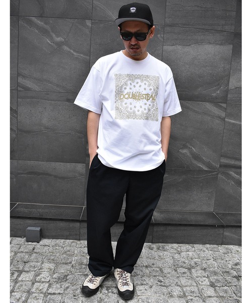 DOUBLE STEAL（ダブルスティール）の「BIG Paisley　Tシャツ（Tシャツ/カットソー・メンズ・ホワイト×ブルー/ブラック×ブルー/ホワイト×イエロー/ブラック×イエロー・LARGE/X-LARGE/MEDIUM）」の18枚目の写真