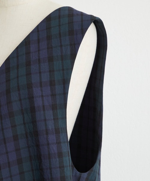 BEARDSLEY（ビアズリー）の「【低身長・高身長にも2サイズ展開】ジャンパースカート（ワンピース・レディース・ネイビー/グレー・1/0）」の21枚目の写真