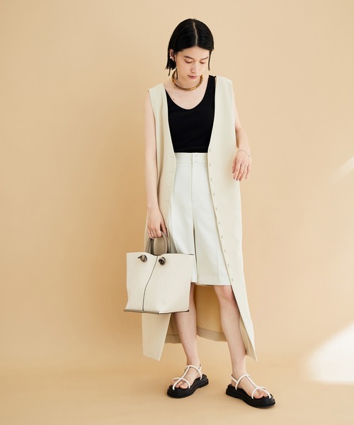 ADAM ET ROPE'(アダムエロペ)の「【一部直営店舗・WEB限定】ダブルシルエットバッグ(ハンドバッグ・レディース・ブラック/グレー系その他/キャメル・FREE)」の5枚目の写真