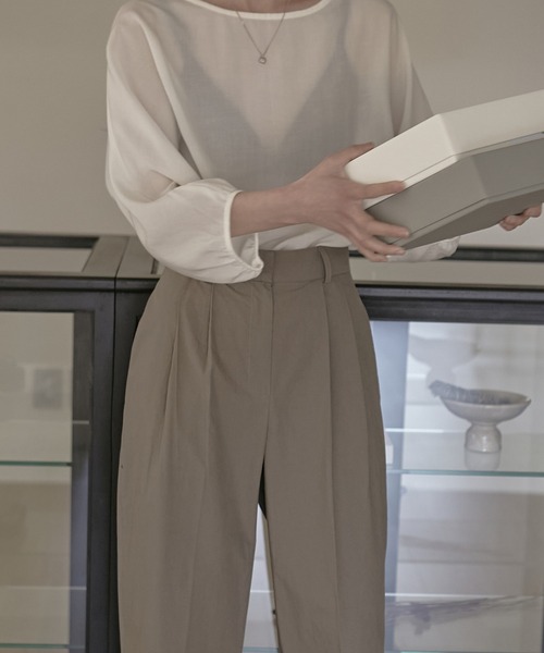 MUYMONA(ムイモナ)の「Double tuck cotton slacks mmw22s032【MUYMONA】【2022SS】(スラックス・レディース・ホワイト/カーキ/ネイビー・M/S)」の22枚目の写真