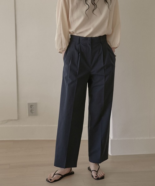 MUYMONA(ムイモナ)の「Double tuck cotton slacks mmw22s032【MUYMONA】【2022SS】(スラックス・レディース・ホワイト/カーキ/ネイビー・M/S)」の8枚目の写真
