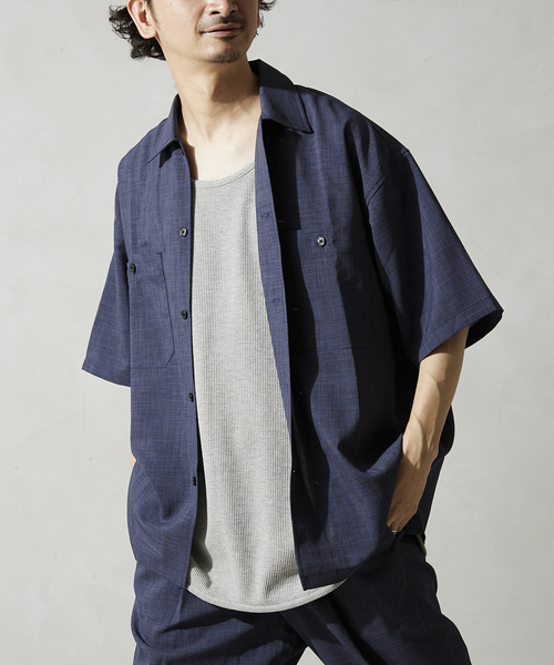 JOURNAL STANDARD relume(ジャーナルスタンダード レリューム)の「TEC LINEN CPO型半袖シャツ(シャツ/ブラウス・メンズ・ブラック/ベージュ/ネイビー・MEDIUM/LARGE)」の3枚目の写真