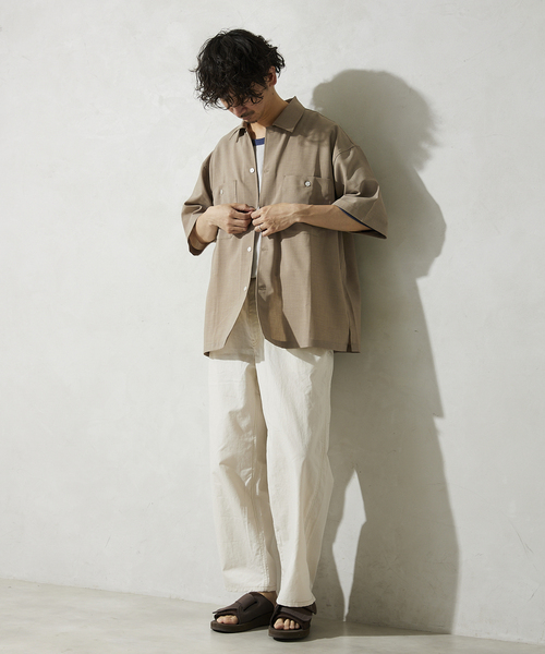 JOURNAL STANDARD relume(ジャーナルスタンダード レリューム)の「TEC LINEN CPO型半袖シャツ(シャツ/ブラウス・メンズ・ブラック/ベージュ/ネイビー・MEDIUM/LARGE)」の8枚目の写真