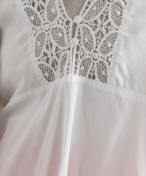 LEPSIM（レプシィム）の「レースポンチョブラウス　281092（シャツ/ブラウス・レディース・ブラック/オフホワイト・FREE）」の12枚目の写真